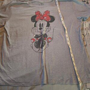 Women's XL Minnie Mouse Shirt